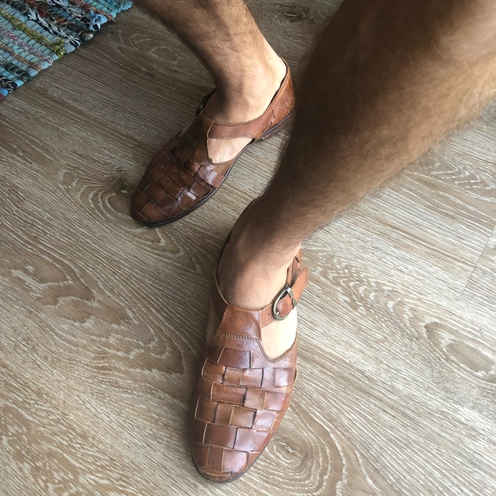 Johnston and Murphy leather sandals